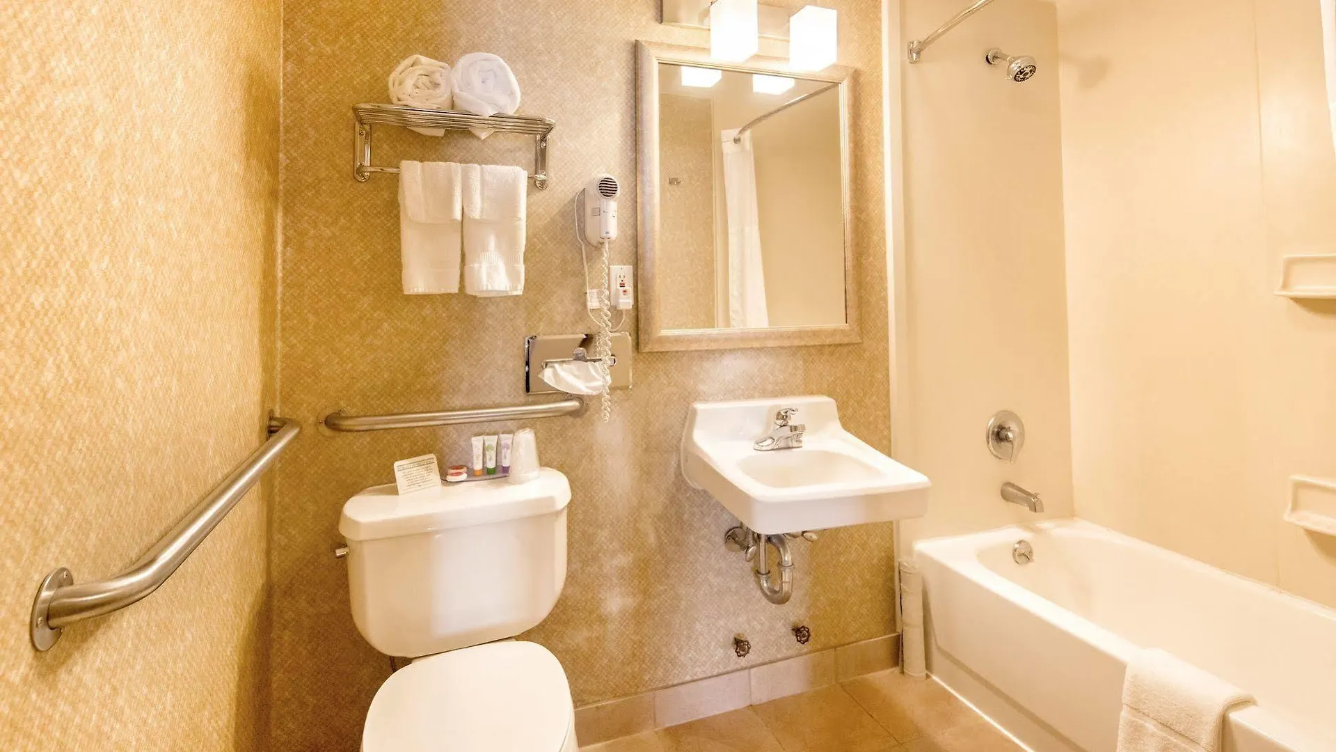 **  Prince Flushing Hotel New York United States
